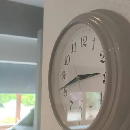 Luxury 'cois Abhainn' Self Catering *