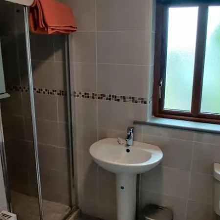 Lägenhet Luxury 'cois Abhainn' Self Catering *