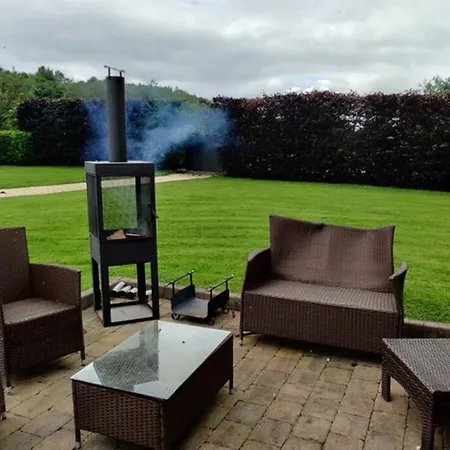 Apartamento Luxury 'cois Abhainn' Self Catering *